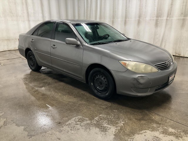 2006 TOYOTA CAMRY LE
