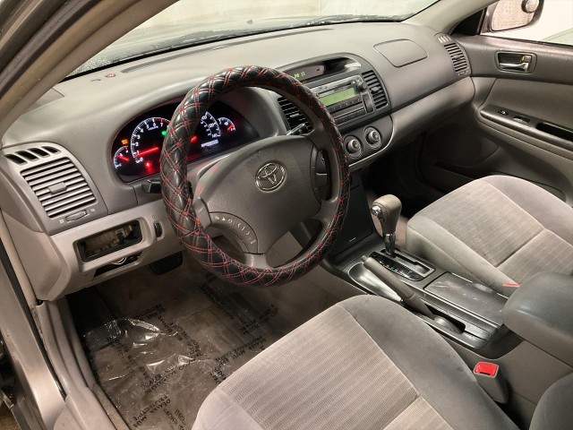 2006 TOYOTA CAMRY LE