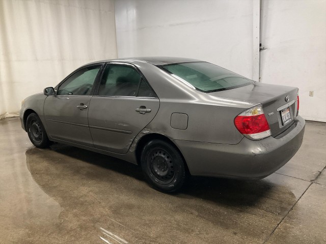 2006 TOYOTA CAMRY LE