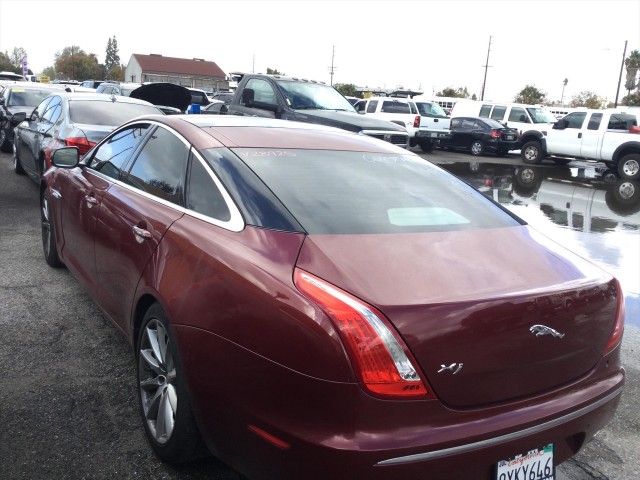 2012 JAGUAR XJ-SERIES XJ