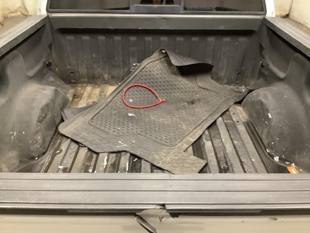 2011 FORD F-150 XLT SUPERCREW 5.5-FT. BED 2WD