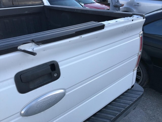 2011 FORD F-150 XLT SUPERCREW 5.5-FT. BED 2WD