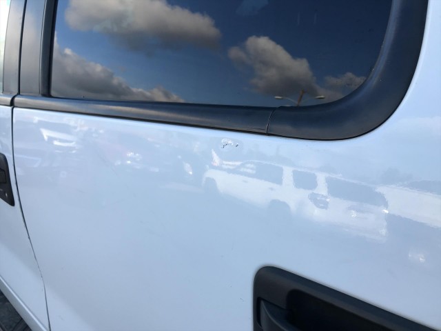 2011 FORD F-150 XLT SUPERCREW 5.5-FT. BED 2WD