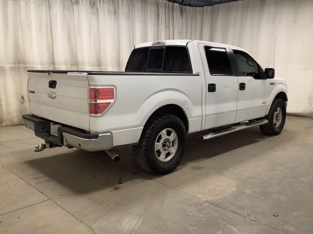2011 FORD F-150 XLT SUPERCREW 5.5-FT. BED 2WD