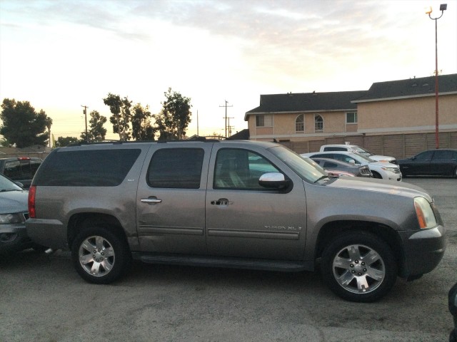 2009 GMC YUKON XL UNKNOWN