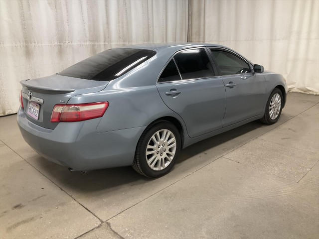 2007 TOYOTA CAMRY LE 5-SPD AT