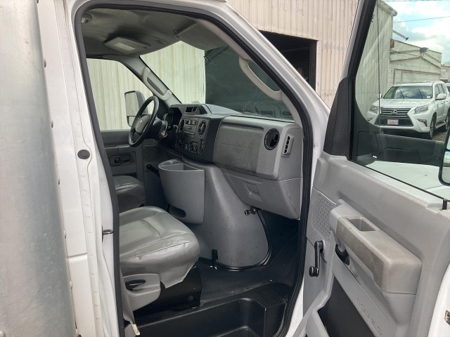 2012 FORD ECONOLINE E-350 SUPER DUTY