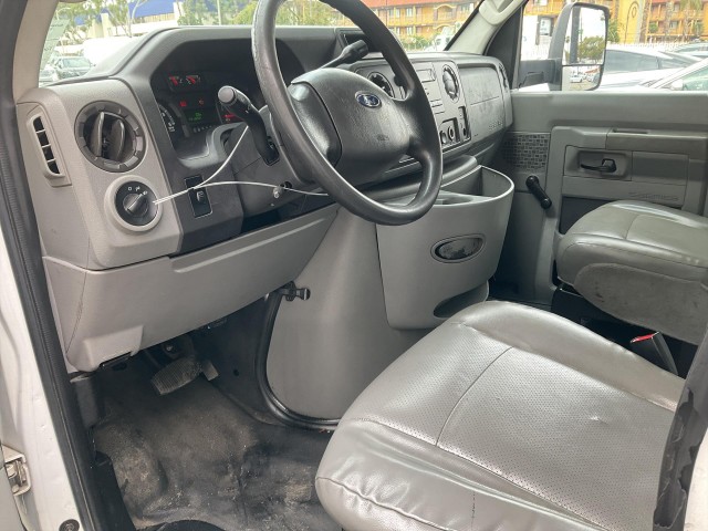 2012 FORD ECONOLINE E-350 SUPER DUTY