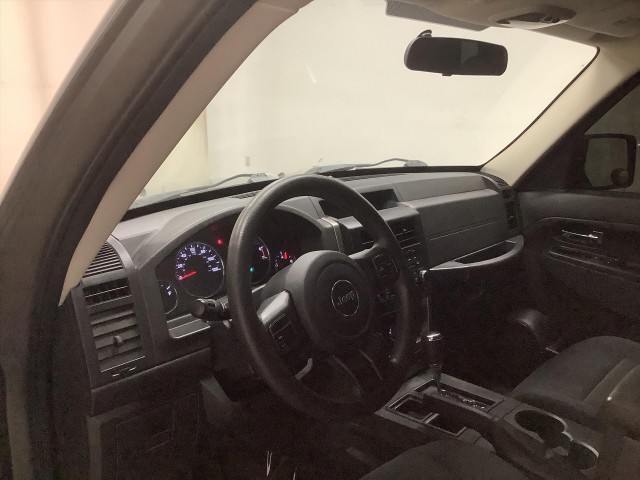 2012 JEEP LIBERTY SPORT 2WD