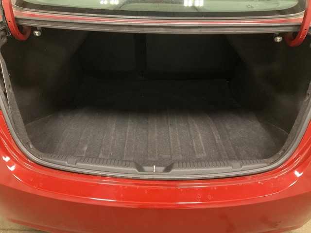 2013 HYUNDAI ELANTRA GLS A/T