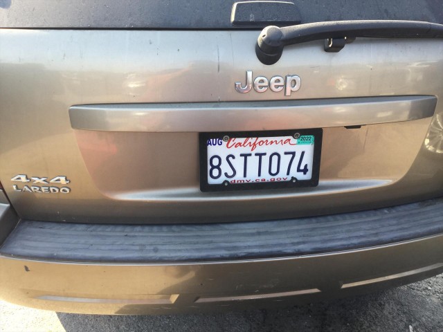 2006 JEEP GRAND CHEROKEE LAREDO 4WD