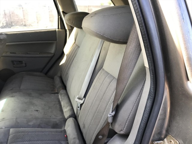 2006 JEEP GRAND CHEROKEE LAREDO 4WD