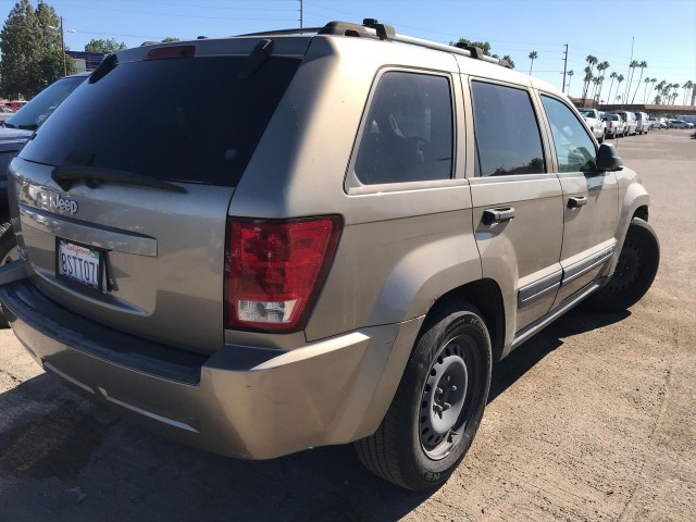 2006 JEEP GRAND CHEROKEE LAREDO 4WD