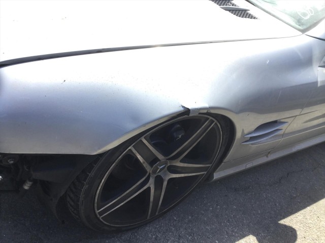 2004 MERCEDES-BENZ SL-CLASS SL500