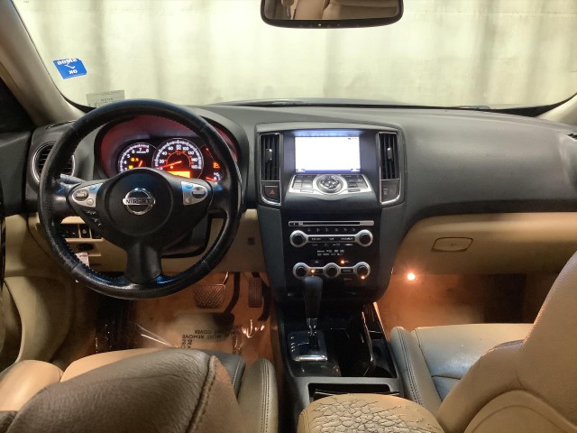 2010 NISSAN MAXIMA SV