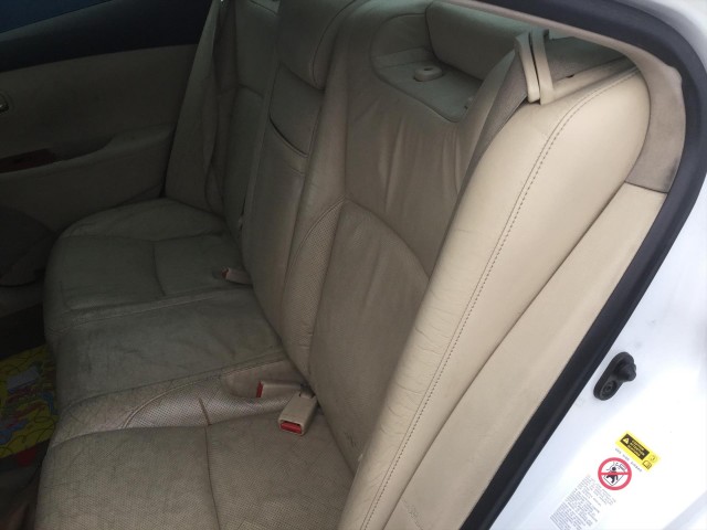 2010 LEXUS ES 350 SEDAN