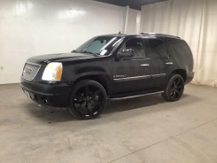 2007 GMC YUKON DENALI AWD 
