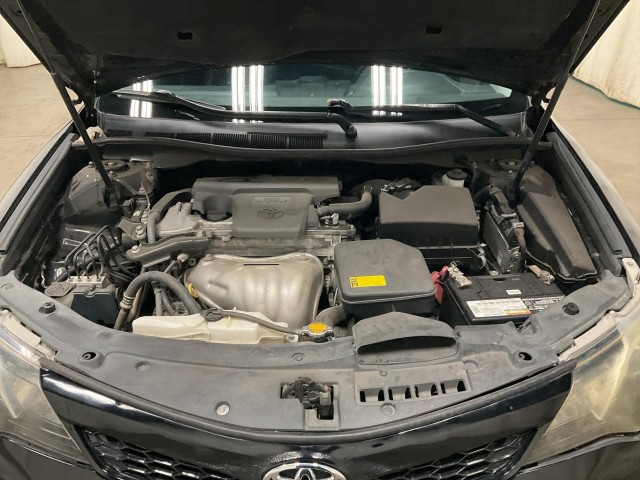 2013 TOYOTA CAMRY SE