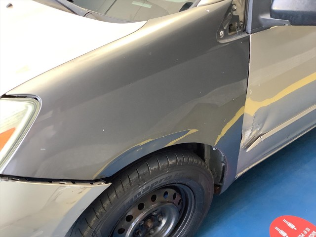 2004 TOYOTA SIENNA LE - 7 PASSENGER