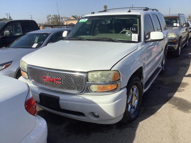 2004 GMC YUKON DENALI UNKNOWN