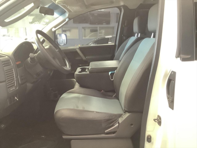 2004 NISSAN TITAN UNKNOWN